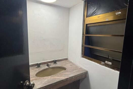 CASA EN VENTA / RENTA IDEAL PARA INVERSIONISTAS