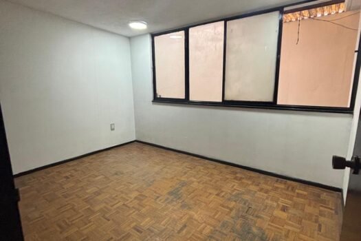 CASA EN VENTA / RENTA IDEAL PARA INVERSIONISTAS