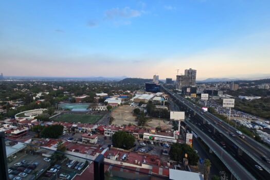 DEPARTAMENTO EN VENTA CON ESPECTACULAR VISTA A A¿LOS VOLCANES