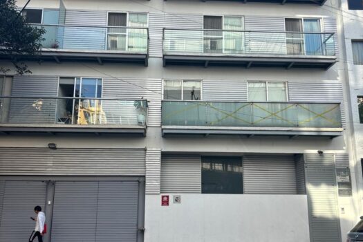 BONITO DEPARTAMENTO EN PB CON TERRAZA EN DEL VALLE NORTE