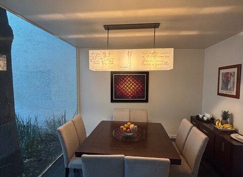 CASA EN VENTA EN ZONA EXCLUSIA DE LA CIUDAD