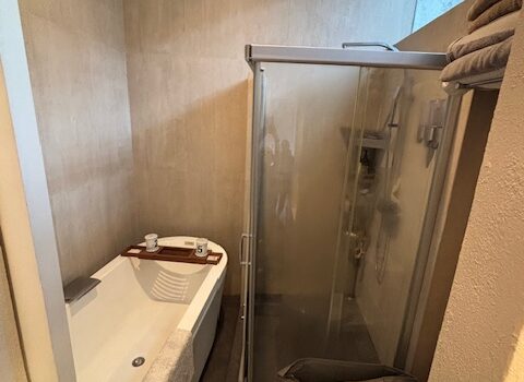 CASA EN VENTA EN ZONA EXCLUSIA DE LA CIUDAD