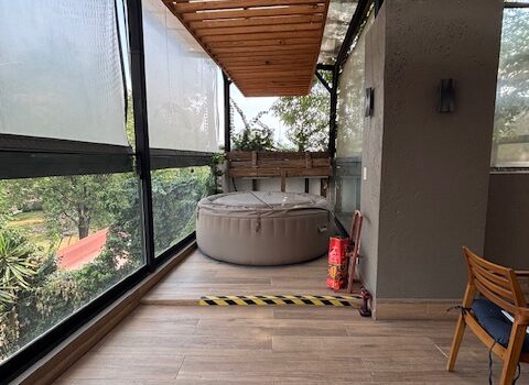 CASA EN VENTA EN ZONA EXCLUSIA DE LA CIUDAD