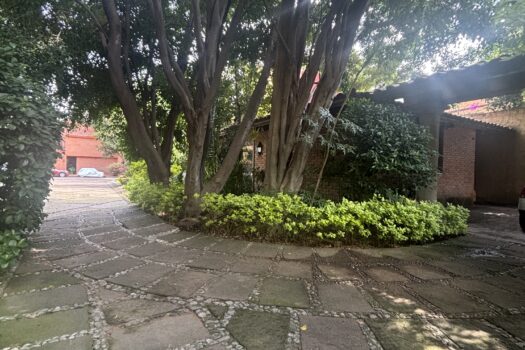 BONITA CASA EN CONDOMINIO