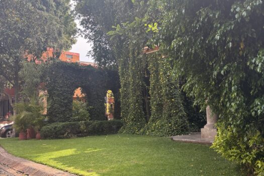 BONITA CASA EN CONDOMINIO