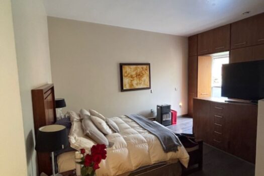 CASA EN VENTA EN EXCLUSIVA ZONA DE LA CIUDAD