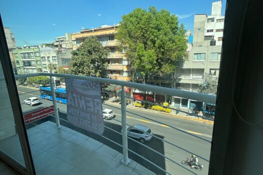 DEPARTAMENTO EN RENTA CON BALCÓN EN INSURGENTES MIXCOAC